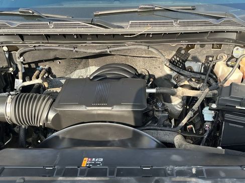 Used 2022 GMC Sierra 3500 SLT image 33