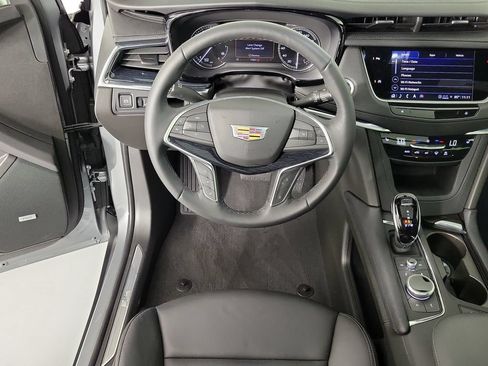 Used 2024 Cadillac XT5 Premium Luxury FWD image 15