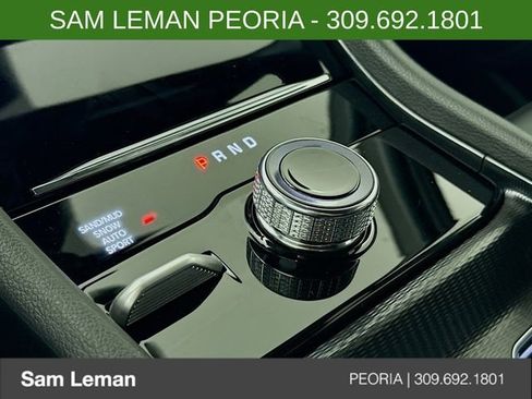 New 2026 Jeep Grand Cherokee L Limited w/ Limited Altitude Package AWD/4WD image 17