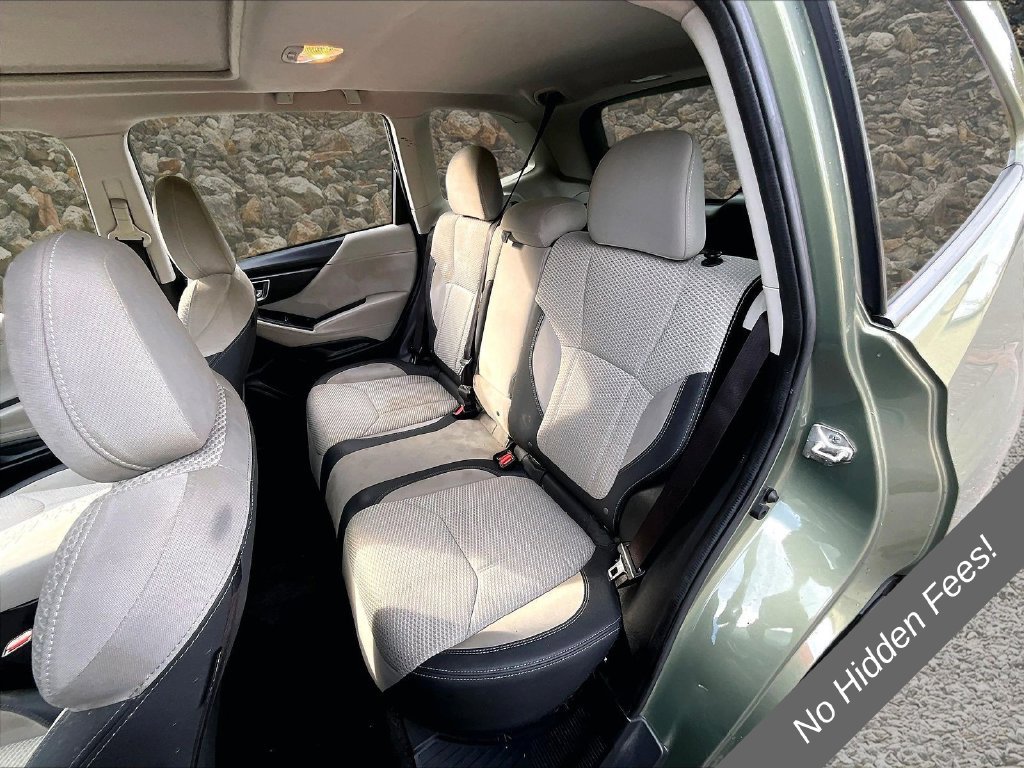 Used 2020 Subaru Forester Premium AWD/4WD image 17