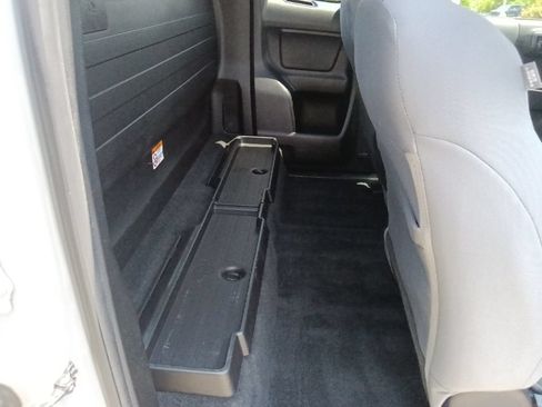 Used 2023 Toyota Tacoma SR RWD image 28