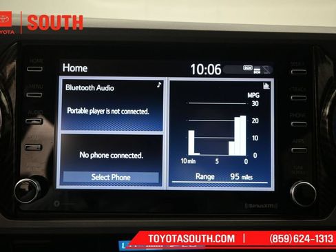 Used 2023 Toyota Tacoma TRD Sport AWD/4WD image 13