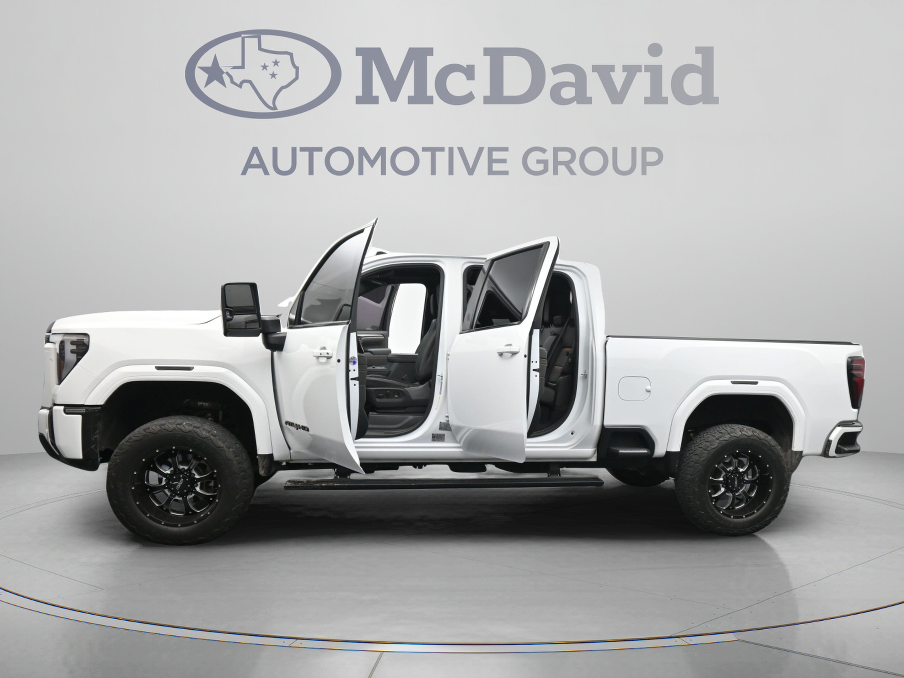 Used 2024 GMC Sierra 2500 AT4 w/ AT4 Premium Plus Package AWD/4WD image 42