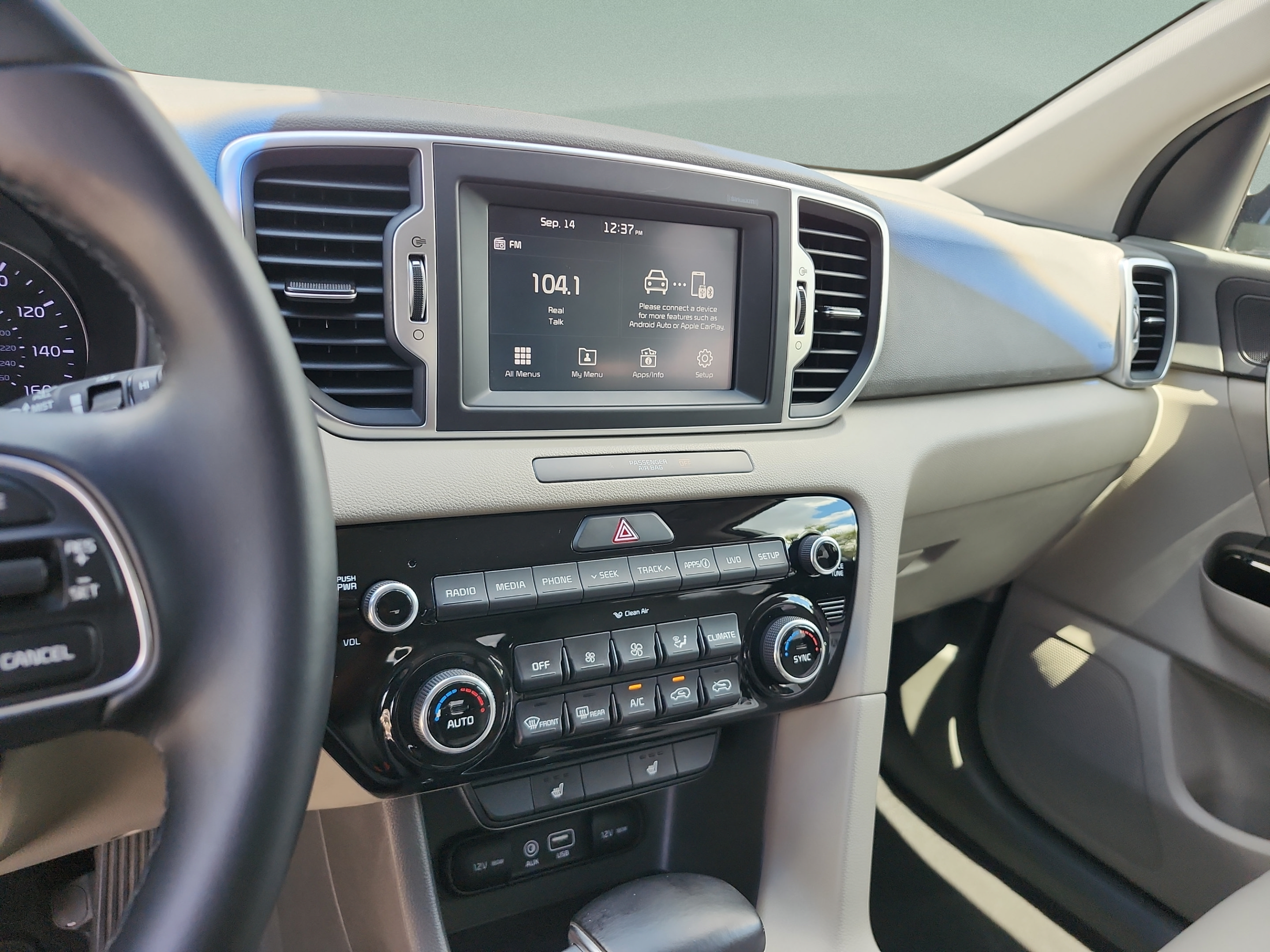 Used 2018 Kia Sportage EX FWD image 12