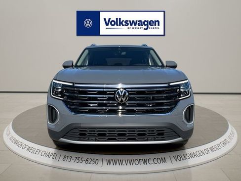 New 2026 Volkswagen Atlas SEL AWD/4WD image 2