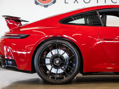 Used 2025 Porsche 911 Carrera GTS RWD image 12