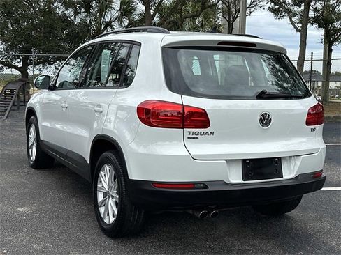 Used 2017 Volkswagen Tiguan Limited w/ Premium Package image 5