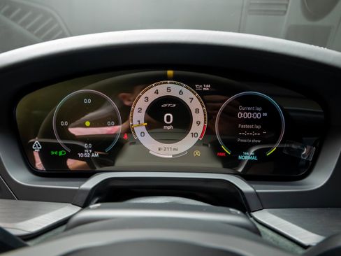 Certified 2026 Porsche 911 GT3 RWD image 20