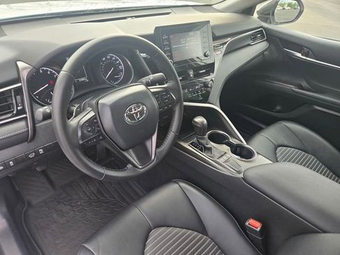 Certified 2024 Toyota Camry SE w/ Convenience Package image 12