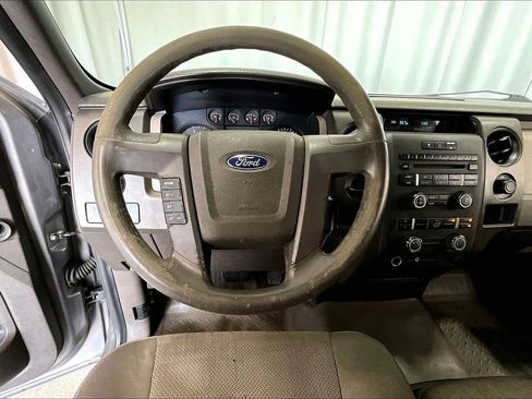 Used 2010 Ford F150 XL image 4