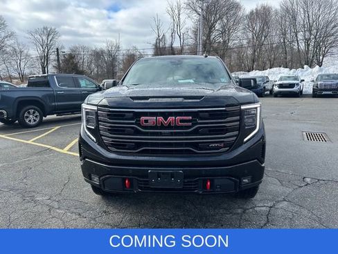 Used 2025 GMC Sierra 1500 AT4 w/ Technology Package image 2