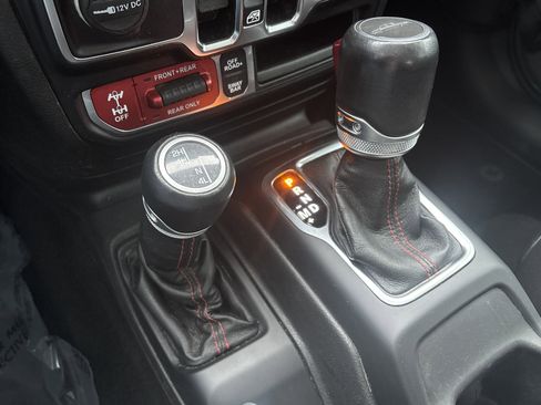 Used 2021 Jeep Gladiator Rubicon w/ Trailer Tow Package image 20