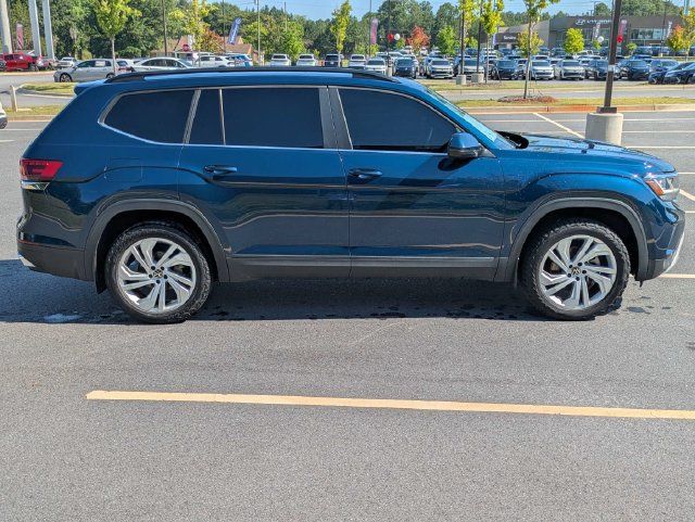 Used 2022 Volkswagen Atlas SE FWD image 3