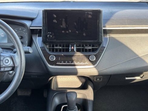 Used 2023 Toyota Corolla LE image 20