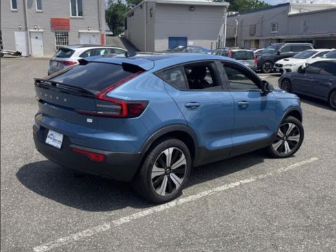 Used 2023 Volvo C40 P8 Recharge Plus AWD/4WD image 13