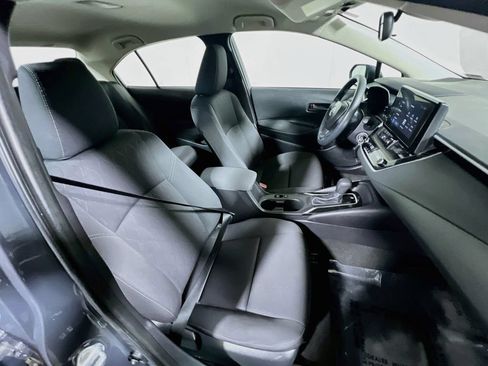Certified 2025 Toyota Corolla LE FWD image 24