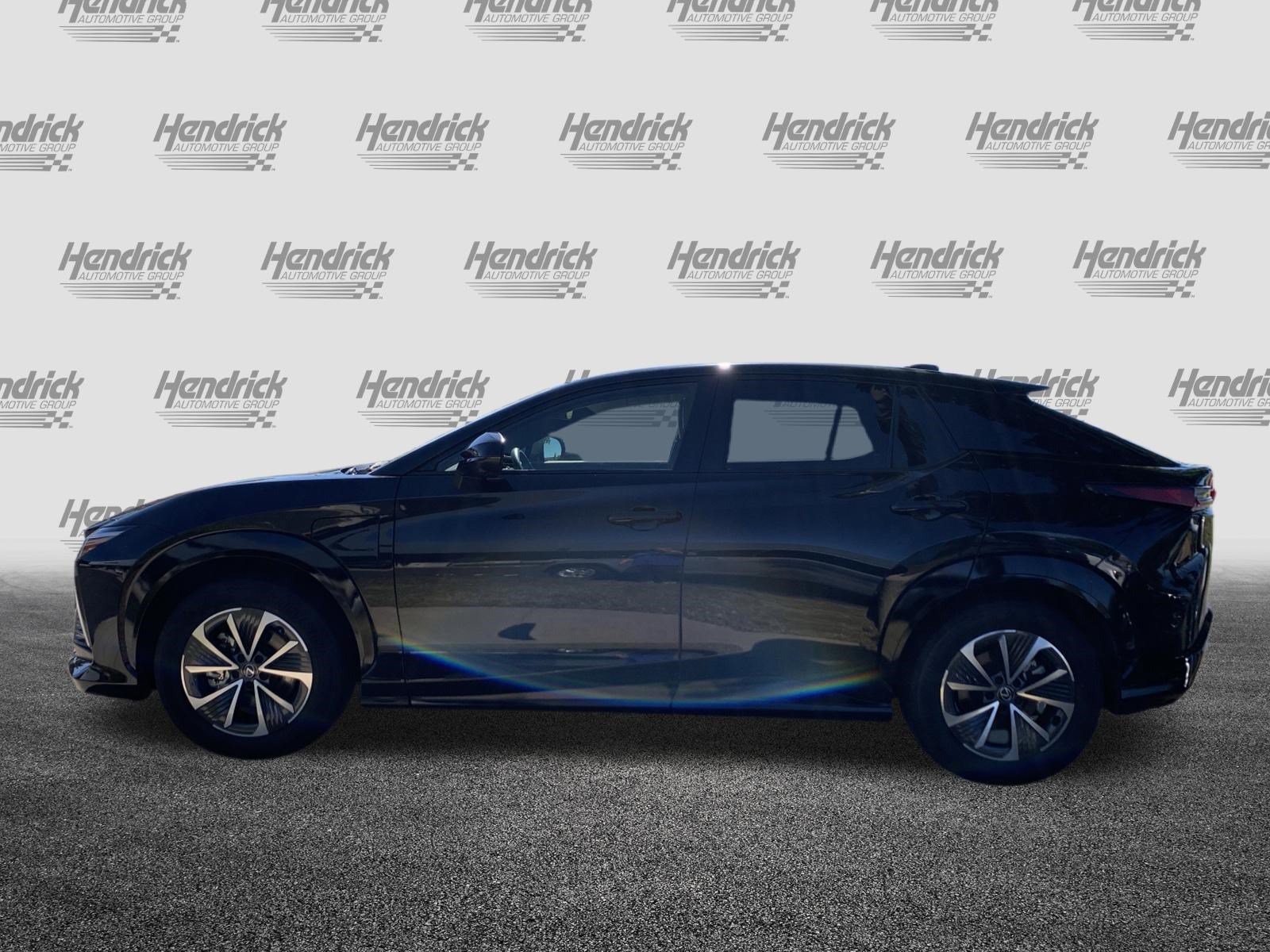 Used 2024 Lexus RZ 300e Premium FWD image 7