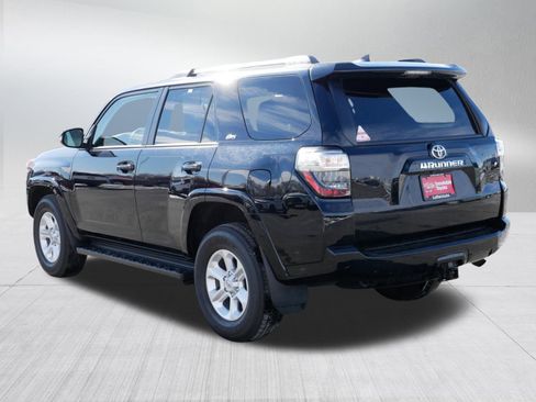 Certified 2024 Toyota 4Runner SR5 Premium image 5
