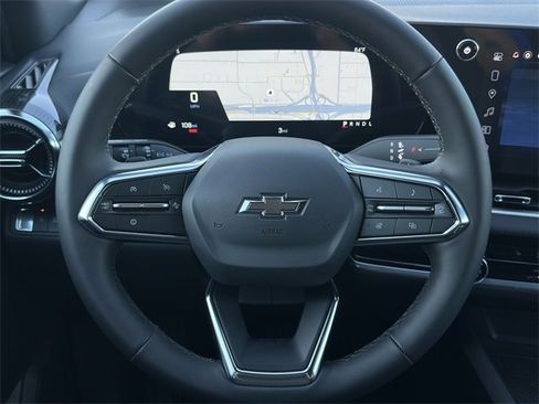 New 2026 Chevrolet Equinox LT w/ Midnight Edition image 9