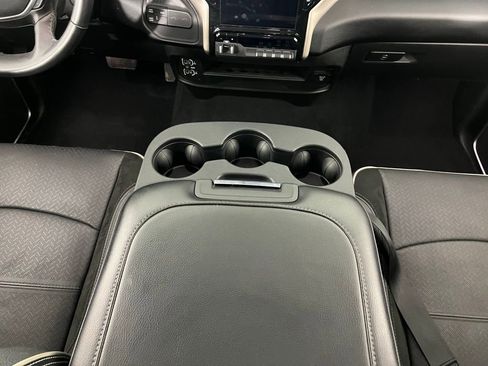 Used 2024 RAM 2500 Laramie image 17