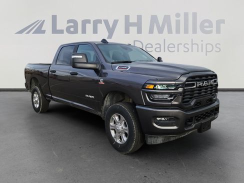 New 2025 RAM 2500 Big Horn image 8