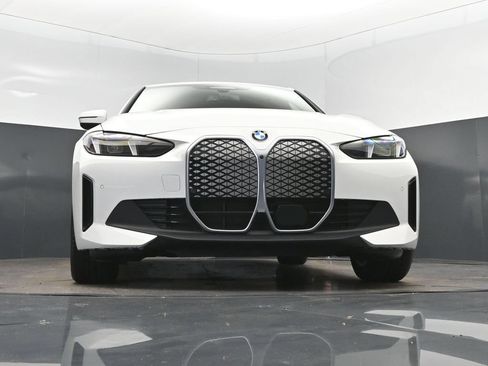 New 2026 BMW i4 eDrive40 w/ Premium Package RWD image 45