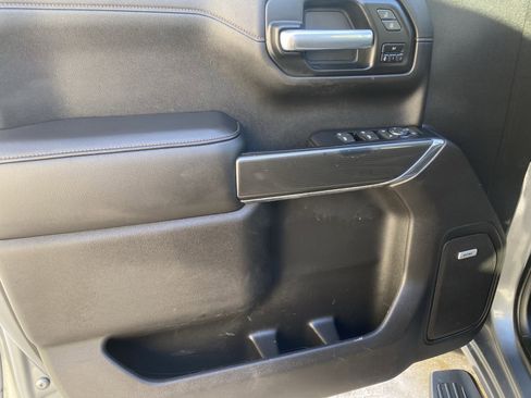 Used 2020 GMC Sierra 1500 AT4 w/ AT4 Premium Package image 18