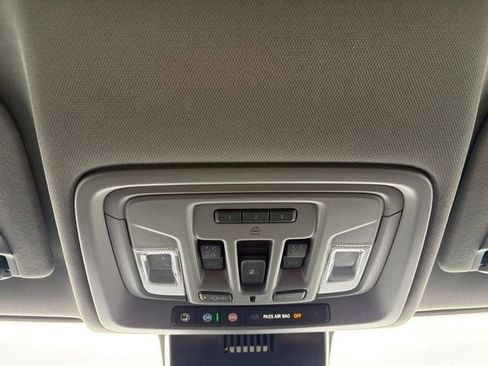 Certified 2025 GMC Sierra 2500 Denali w/ Denali Reserve Package image 12