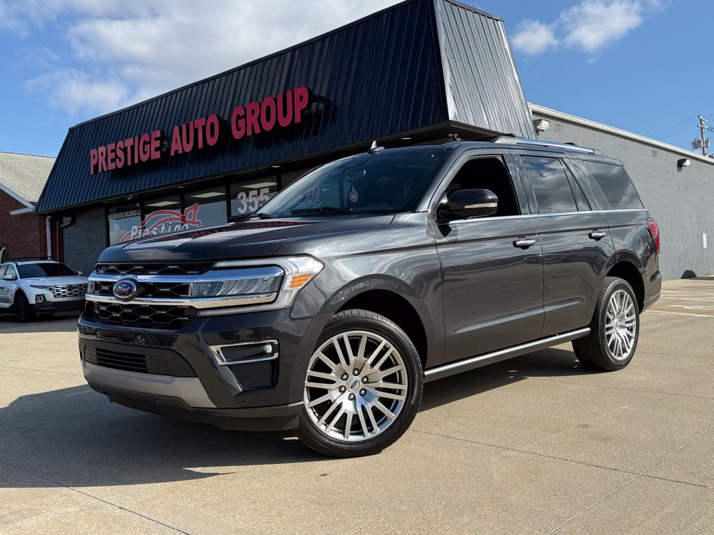 Used 2024 Ford Expedition Limited AWD/4WD image 23