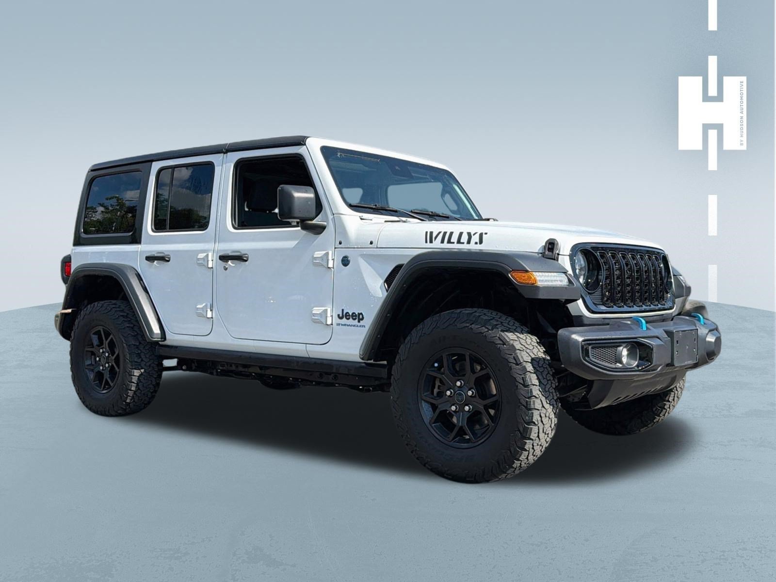 Used 2024 Jeep Wrangler Unlimited AWD/4WD image 1