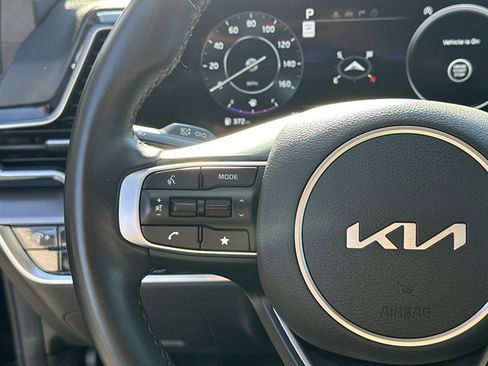 Used 2023 Kia Sportage SX image 29