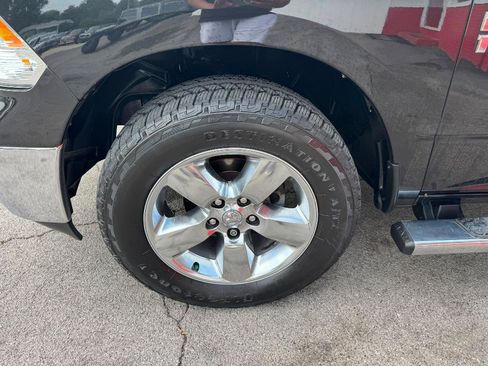 Used 2017 RAM 1500 Big Horn AWD/4WD image 9