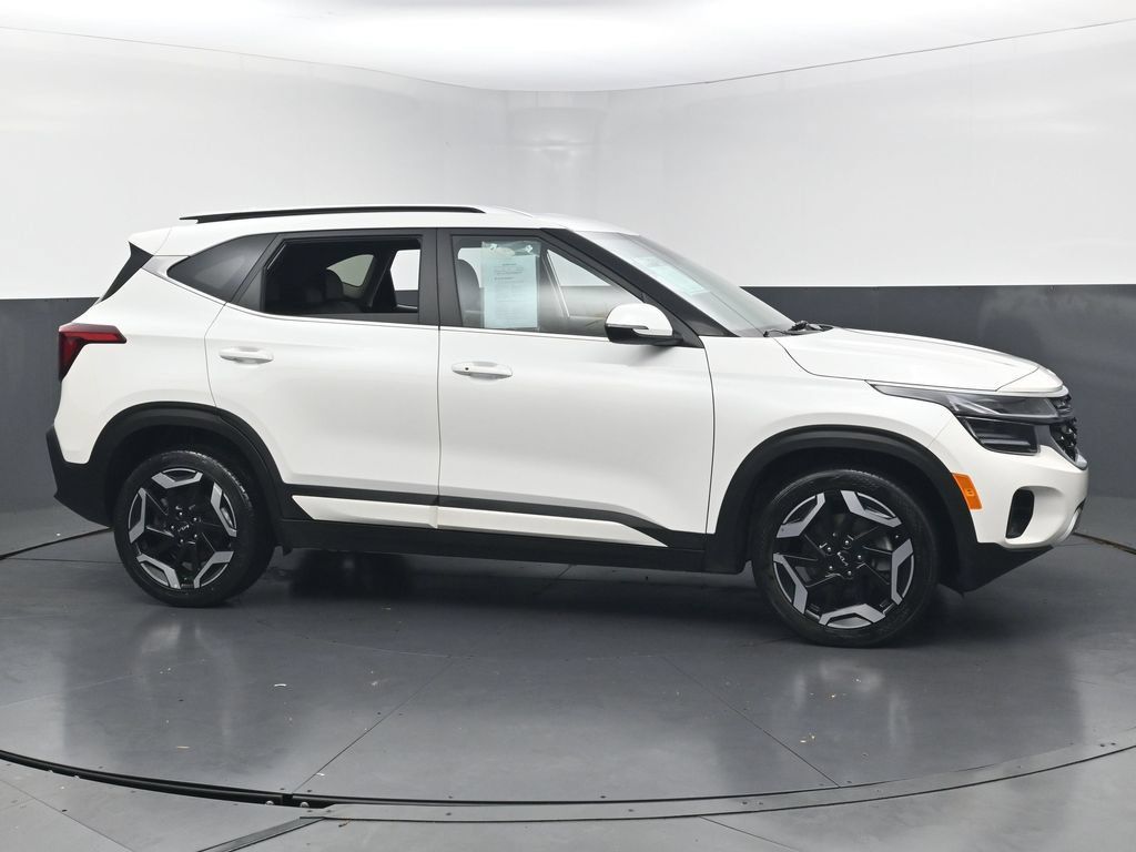 Used 2024 Kia Seltos SX AWD/4WD image 6