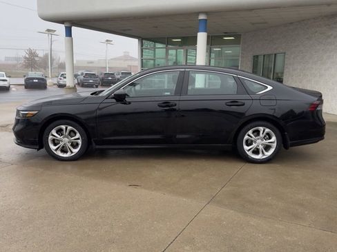 Certified 2025 Honda Accord LX image 6