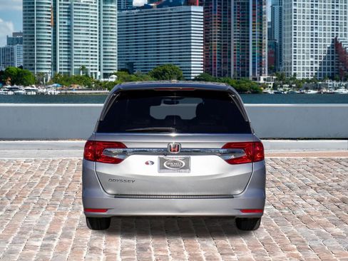 Used 2019 Honda Odyssey EX-L image 6