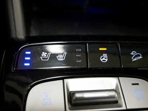 Used 2022 Hyundai Tucson Limited image 26