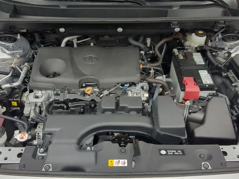 Used 2024 Toyota RAV4 XLE Premium image 15