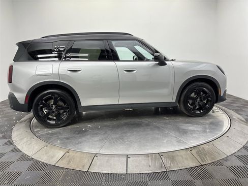 Used 2025 MINI Cooper Countryman S w/ Comfort Package Max AWD/4WD image 17