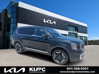 Certified 2025 Kia Telluride S AWD/4WD video 1
