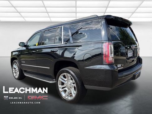 Used 2017 GMC Yukon SLT w/ Premium Edition AWD/4WD image 6