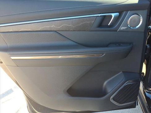 New 2026 Buick Enclave Avenir w/ Super Cruise Package image 38