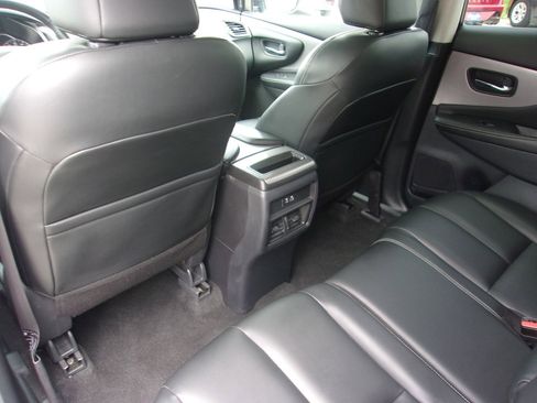 Used 2023 Nissan Murano SV image 20