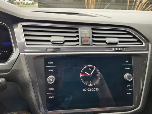 Certified 2024 Volkswagen Tiguan S image 33