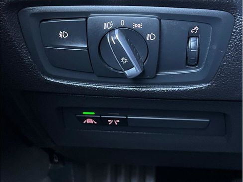 Used 2019 BMW 230i Coupe w/ Convenience Package image 17