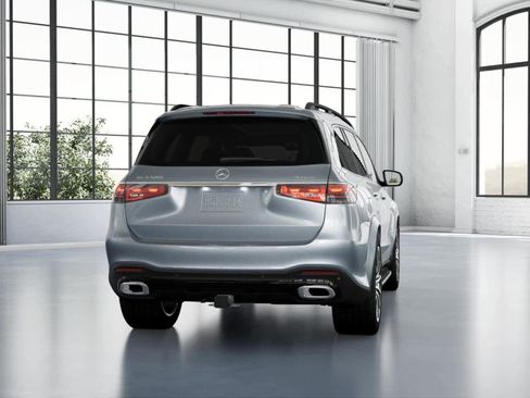 New 2026 Mercedes-Benz GLS 580 4MATIC image 36