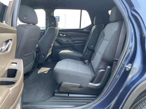 Used 2022 Chevrolet Traverse LT AWD/4WD image 21
