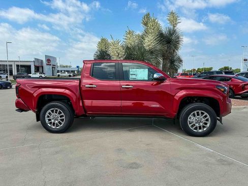 New 2026 Toyota Tacoma Limited AWD/4WD image 4