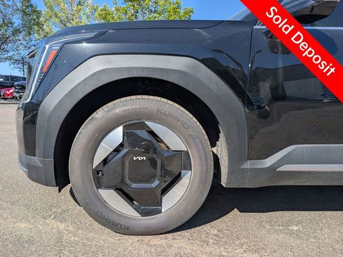 Used 2024 Kia EV9 Wind AWD/4WD image 10