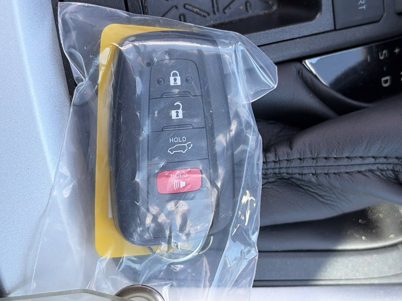 Used 2025 Toyota RAV4 XLE Premium w/ Weather Package FWD image 15