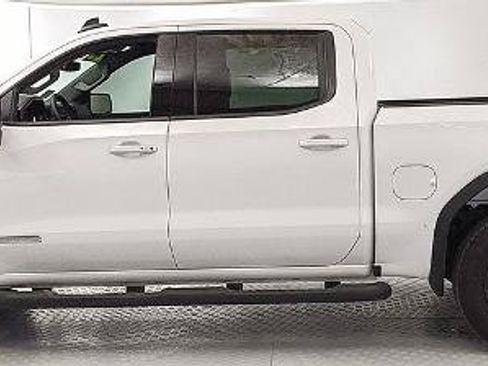 Used 2026 GMC Sierra 1500 Elevation w/ Elevation Select Package AWD/4WD image 5